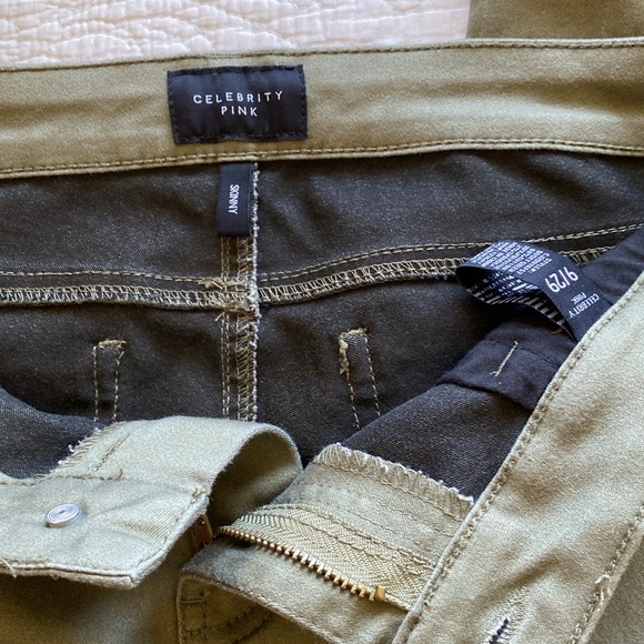 Pants - Picture 3 of 4